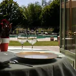 Chateau De - Relais & Chateaux Hotel
