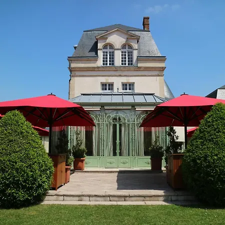 Hotel Chateau De - Relais & Chateaux 4*