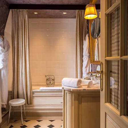 Chateau De - Relais & Chateaux Hotel