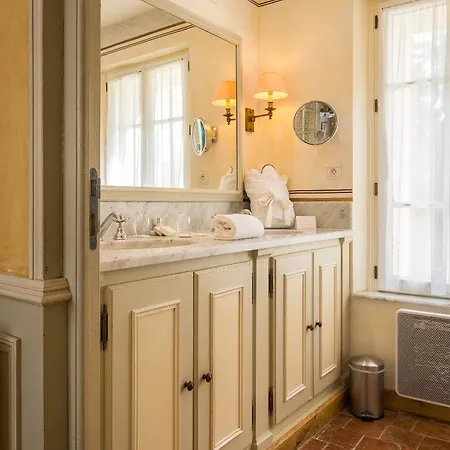 Hotel Chateau De - Relais & Chateaux 4*