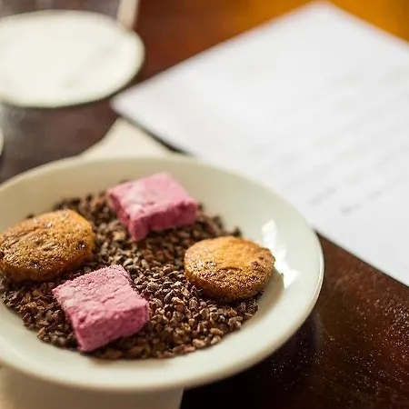 Hotel Chateau De - Relais & Chateaux 4*