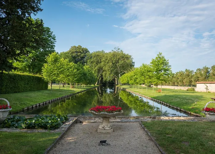 Chateau De - Relais & Chateaux Hotel 4*