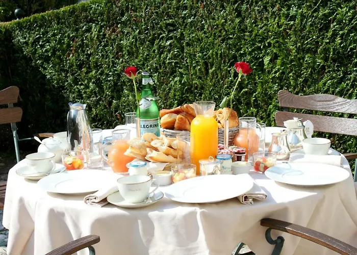 Chateau De - Relais & Chateaux Hotel